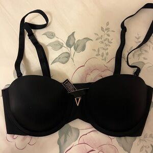 VS Multi-Way Push Up Black Bra 32A